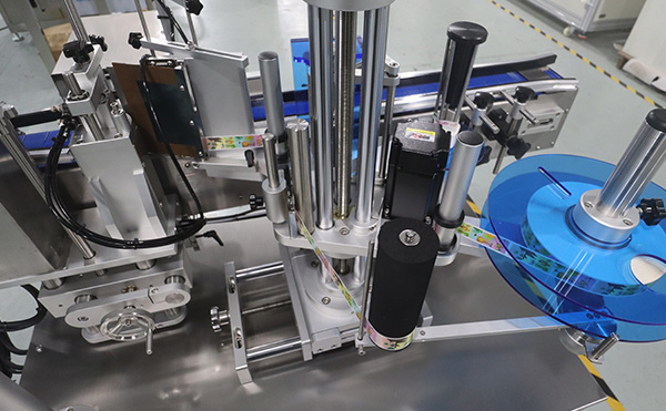 全自動面單貼標(biāo)機(jī),面單貼標(biāo)機(jī),全自動不干膠貼標(biāo)機(jī)廠家